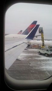 airplane,deicing, detroit, dtw